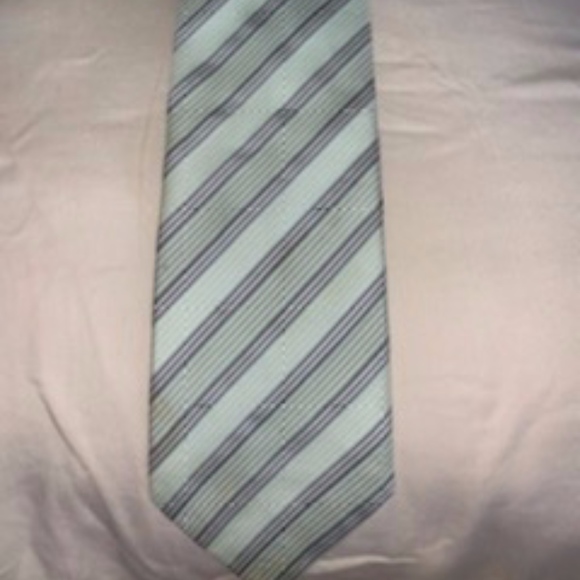 Neck Tie - Picture 1 of 3